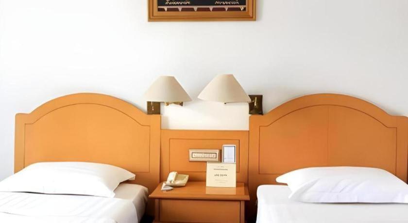 Hotel Marcopolo Bandar Lampung Exterior foto