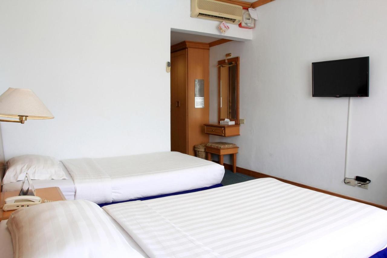 Hotel Marcopolo Bandar Lampung Exterior foto